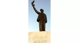 Bülent Ecevit İçin 'Emek Yürüyüşü' Yapılacak