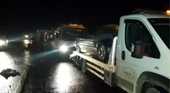 Çankırı'da Zincirleme Trafik Kazası: 2 Kişi Öldü, 16 Kişi Yaralandı