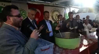 Kayseri Şeker Fabrikasının Aşure Etkinliği Sürüyor