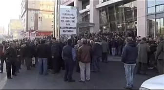 Devrimciler -'Nasuh Abi' Lerini Son Yolculuğuna Uğurluyor (1)