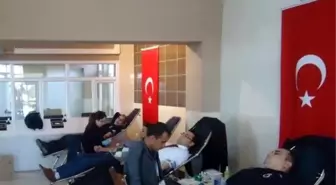 Cezaevi Personeli Kan Bağışı Yaptı
