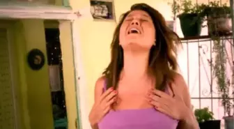 Gece Filminde Nurgül Yeşilçay'dan Cesur Sahneler