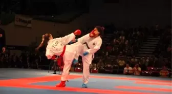 Serap Özçelik Karate'de Dünya Şampiyonu Oldu