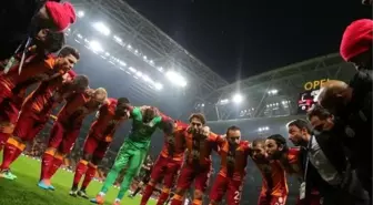 Galatasaray'da Emmanuel Eboue, Engin Baytar ve Goran Pandev Takımdan Ayrılıyor