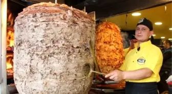 Samsun'da Bedava Döner İzdihamı