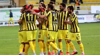 Bucaspor Yiyor, İskender Atıyor