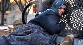 Kaliforniya'nın Bir Şehrinde Evsizlere Dışarıda Uyumak Yasaklandı
