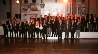 Mutlusan Elektrik Bayileriyle Buluştu