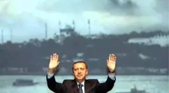 New York Times: Erdoğan Kendini Halife Sanıyor