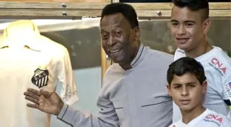 Pele Hastaneye Kaldırıldı