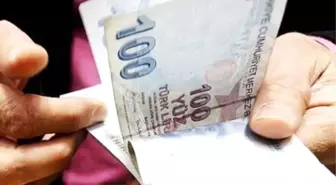 Sokakta Bulduğu 7 Bin Lirayı Polise Teslim Etti