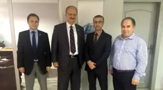 İkçü Rektörü Prof.akhan'dan İha'ya Ziyaret