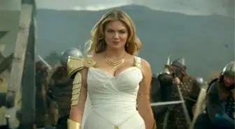 Kate Upton Game Of War'da!