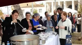 Aşure Gününde Birlik ve Beraberlik Mesajı