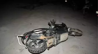 Motosiklet Devrildi, Sürücü Ağır Yaralandı