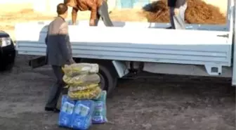 Büyükşehir Belediyesinden Mültecilere Yardım