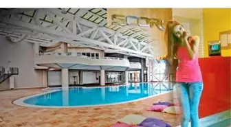 Bursa'da Spor Salonunda Çalışan Kız, Havuzda Boğuldu