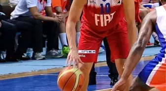 Oradea: 69 - TOFAŞ: 77