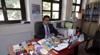 Korkuteli Halk Kütüphanesi'ne 2 Bin 300 Yeni Kitap