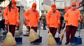 Mersin Sokaklarına Kadın Eli Değdi