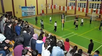 Öğretmenlere Yönelik Voleybol Turnuvası