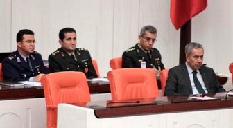 Başbakanlık Tezkeresi TBMM'de Kabul Edildi