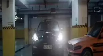 Özcan Deniz Yeni Filmi İçin Gözünü Kararttı