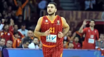 Galatasaray Liv Hospital, Crvena Zvezda'yı 110-103 Mağlup Etti