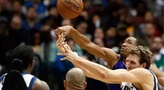 Mavericks'ten Lakers'a 34 Sayı Fark