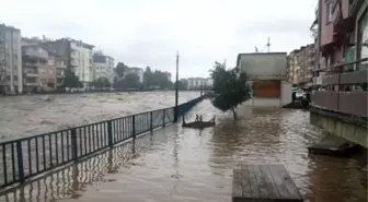 Terme Çayı Taştı