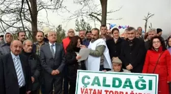 Çaldağı'nda 'Vahşi Madenciliğe Hayır' Eylemi