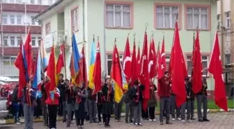 Vezirköprü'de Öğretmenler Günü Kutlandı
