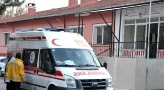 Mezarlık Kapısında Bebek Bulundu