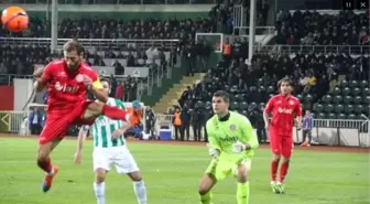 Giresunspor-Antalyaspor Maçı 1-1 Berabere Bitti