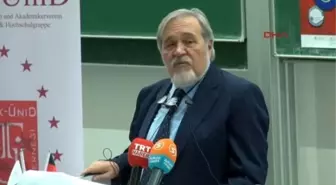 Köln'de İlber Ortaylı'ya Yoğun İlgi