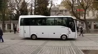 Papa Francesco Sultanahmet Camii'nde -