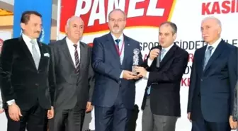 Bakan Kılıç: 'Spordaki Şiddet ve Küfürlerle İlgili Yargıya Büyük Görev Düşüyor'