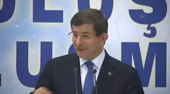 Davutoğlu: 'Avrupa Birliği'ne Bir Gün Üye Olacağız'