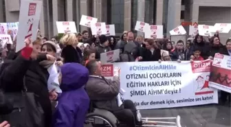 Otizmli Oğlu İçin AİHM Önünde Çadır Kuracak