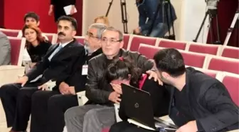 Berkin Elvan'ın Annesi Basın Toplantısında Fenalık Geçirdi