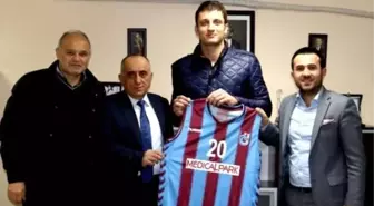 Trabzonspor Medical Park, Fenerbahçe Ülker'den Can'ı Kiraladı