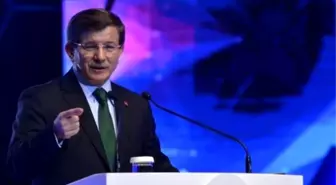 Başbakan Davutoğlu, Yunanistan'a Gitti