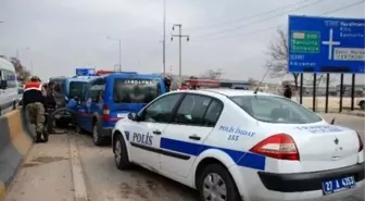 Gaziantep'te Zincirleme Kaza: 2'si Asker 5 Yaralı