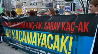 Kadıköy'de 'Cumhurbaşkanlığı Sarayı' Protestosu