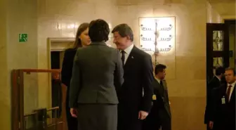 Başbakan Davutoğlu Polonya'da