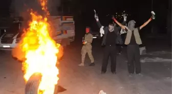 Hakkari'deki Olaylarda Dha Muhabiri Başından Yaralandı