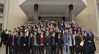 Yunus Emre Anadolu Lisesi Öğrencileri Dicle Üniversitesi'nde