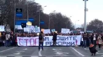 Makedonya'da Öğrenci Protestosu