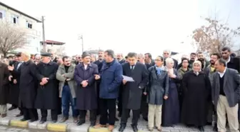 Van ve Erciş'te Kadın Cinayetleri Protesto Edildi