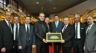 Albaraka Hat Koleksiyonu, Yeni Cami Hünkâr Kasrı'nda